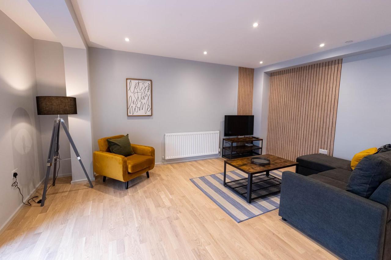 Luxurious Hackney Near Train Station Casa de férias