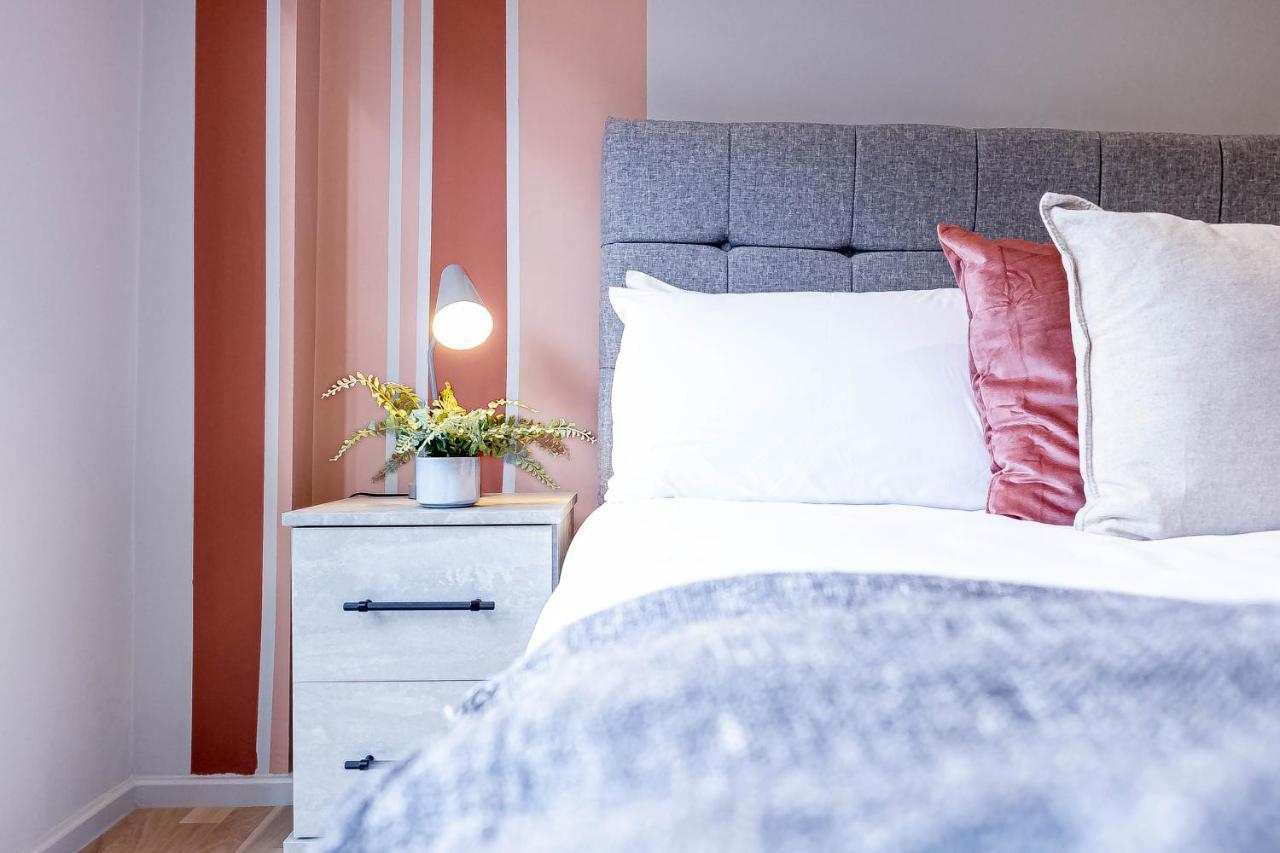 Luxurious Hackney Near Train Station Casa de férias *