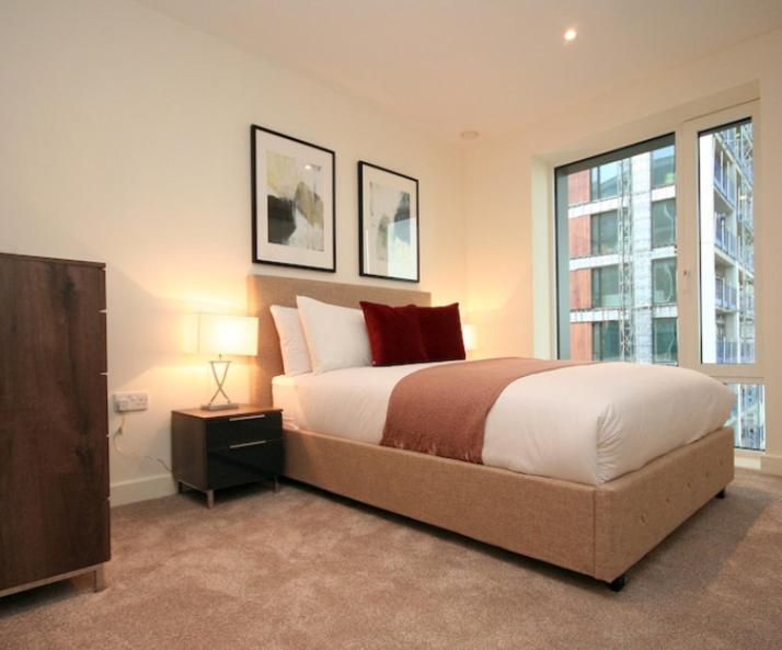 Riverside Minutes From Elizabeth Line * London
