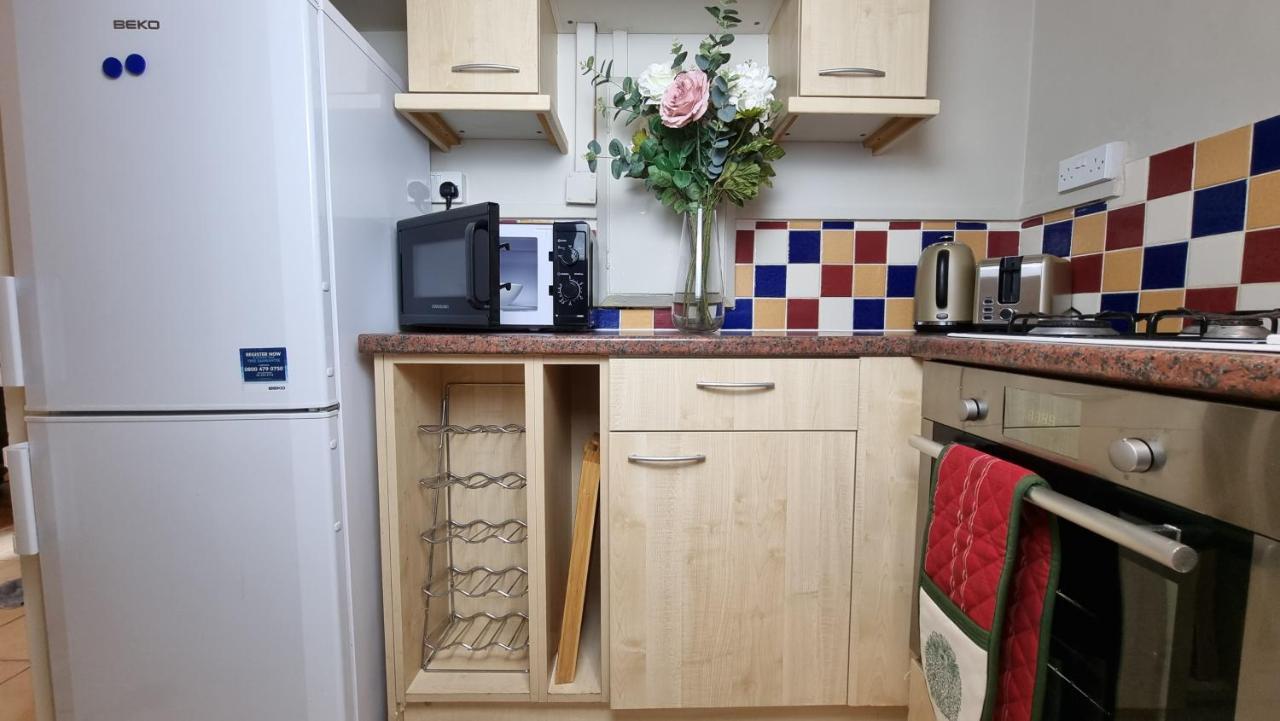 The Pearl Of Greenwich - Two Bedroom Flat Next To Cutty Sark *