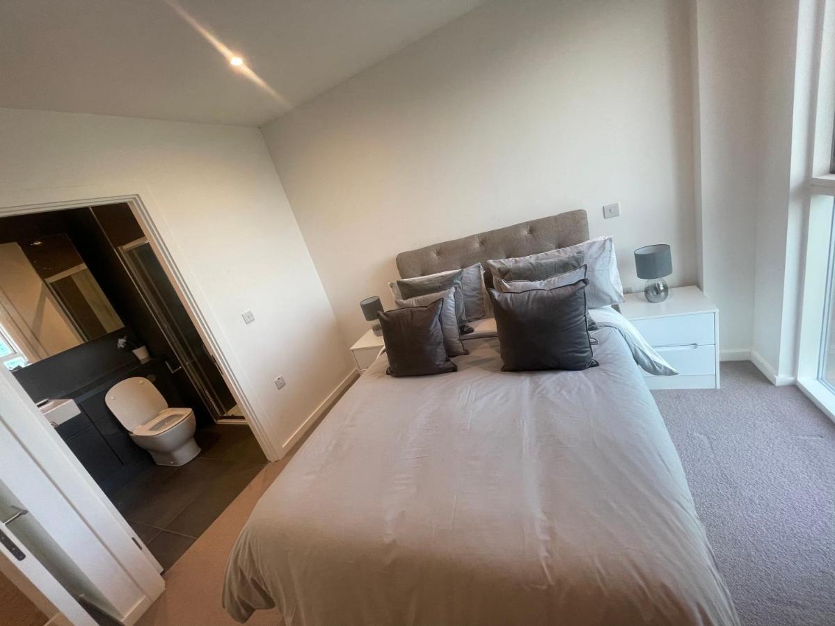 Apartamento Immaculate 2bed In London- Views *
