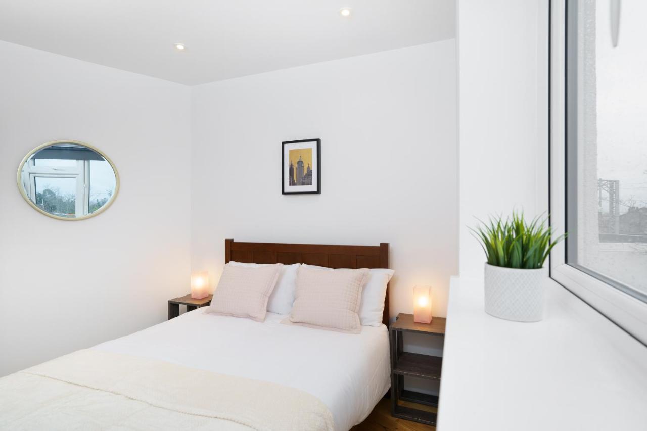 Panther House By Oval Apartment London