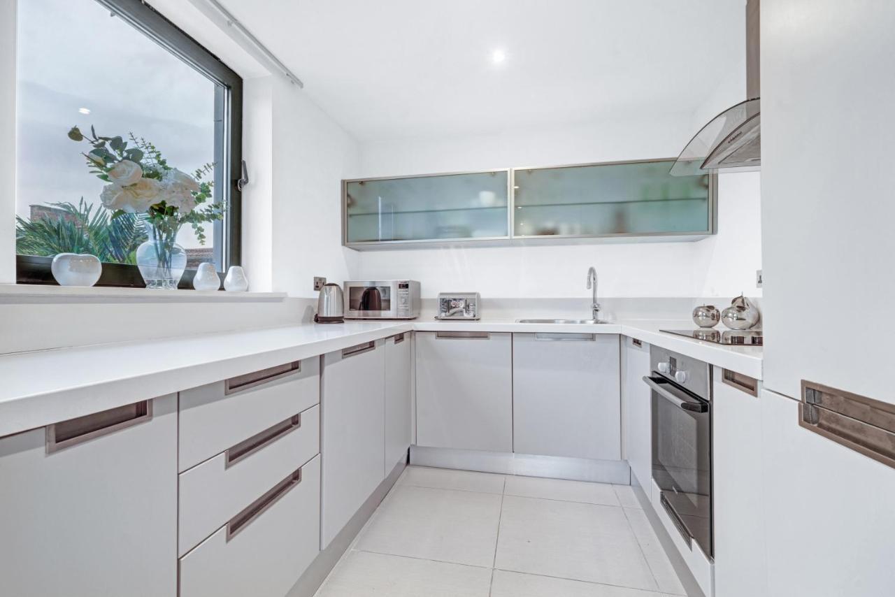 Tandy 2bed 2bath Bridge Great Location Excellent Transport Links Apartment