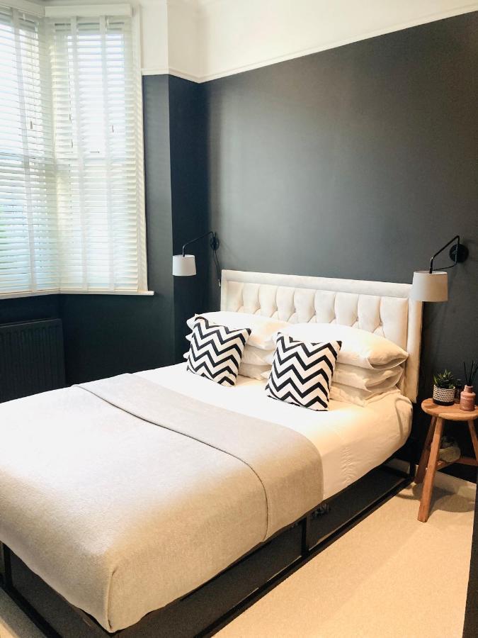 Stunning 1 Bed Garden Londres