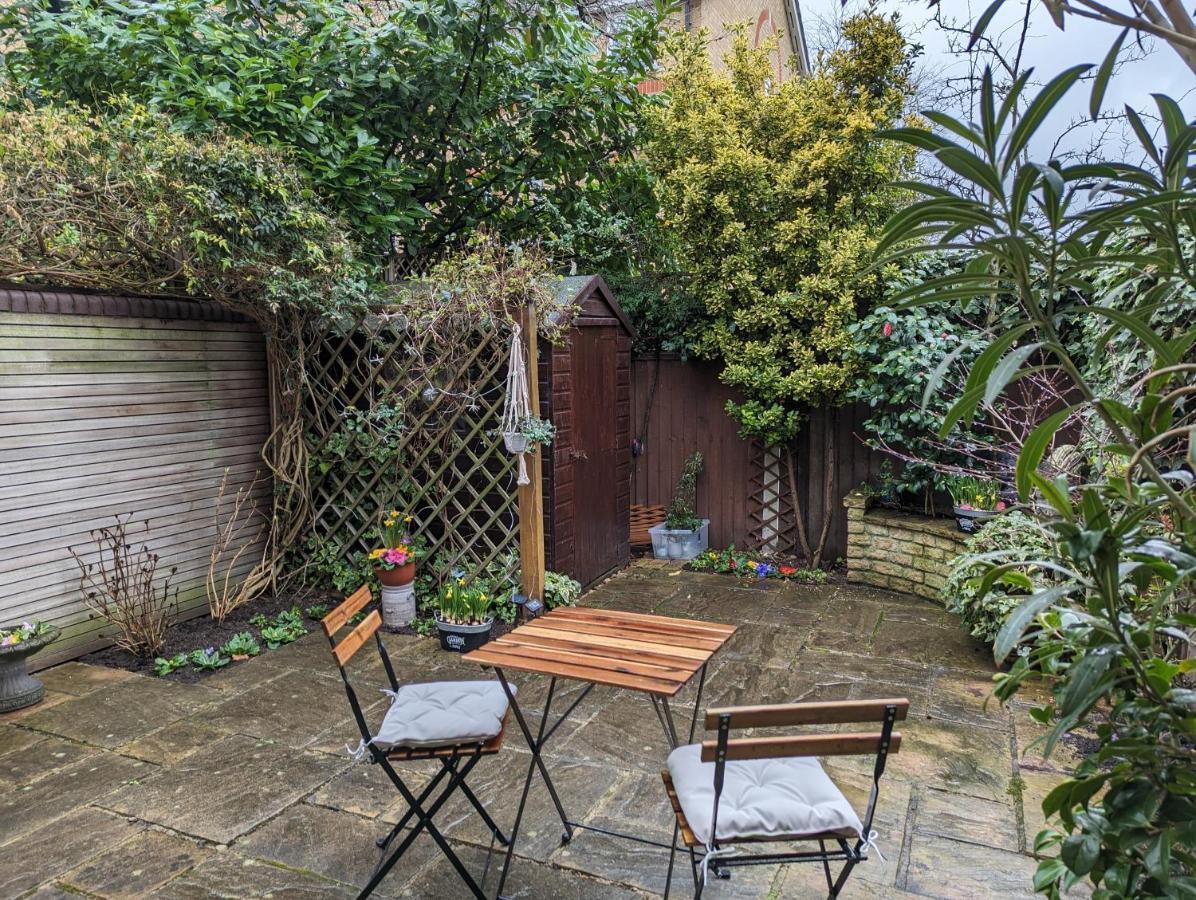 Holiday home Cosy House With A Garden *