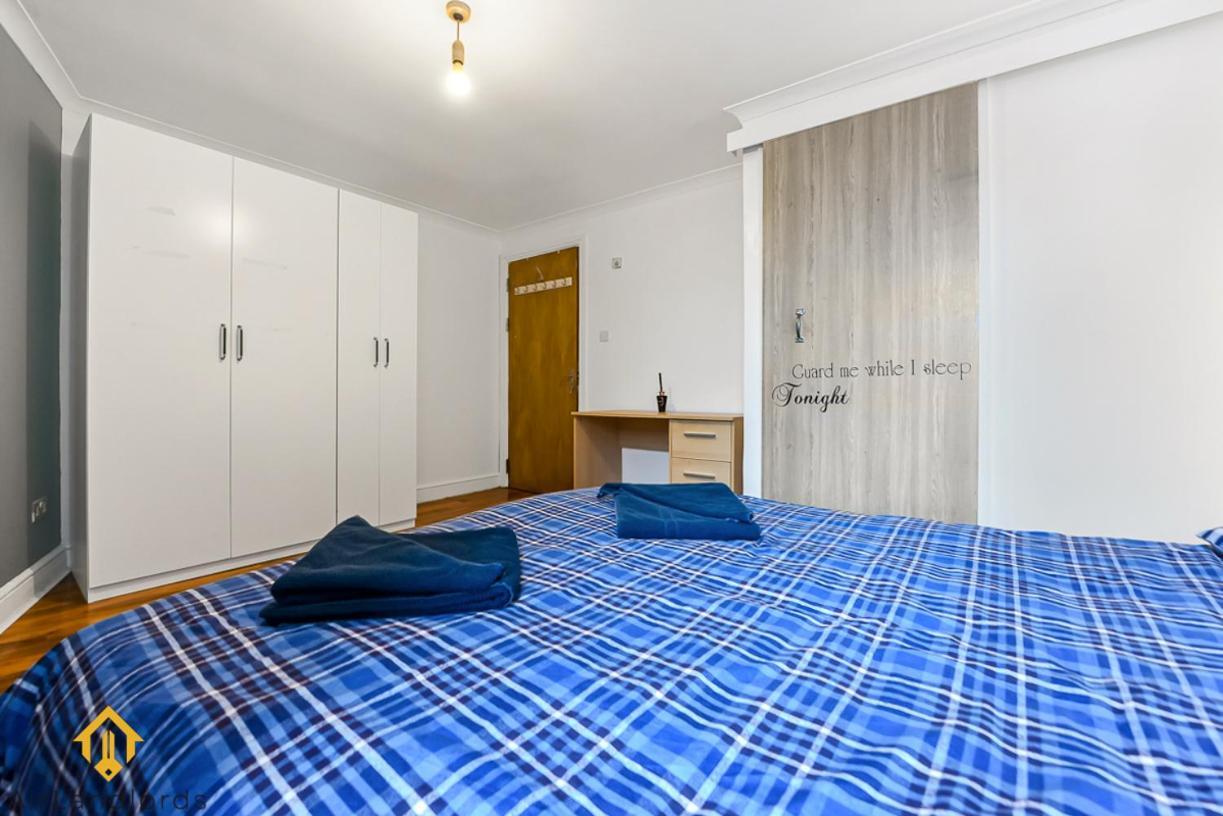 Apartamento Charming River View 3 Bedroom In The Heart Of Londres