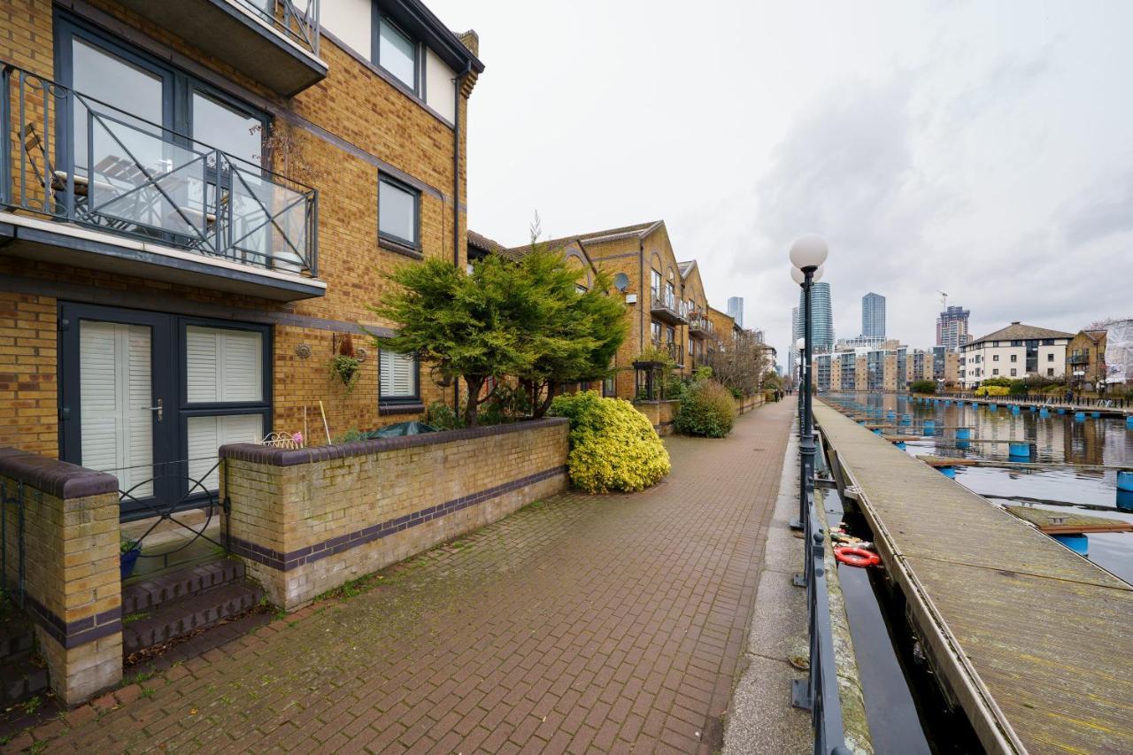 Riverside View Apartment
