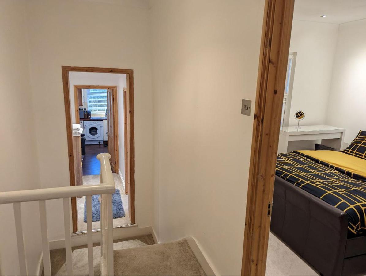 Fully-equipped Flat In The Of London. Apartamento