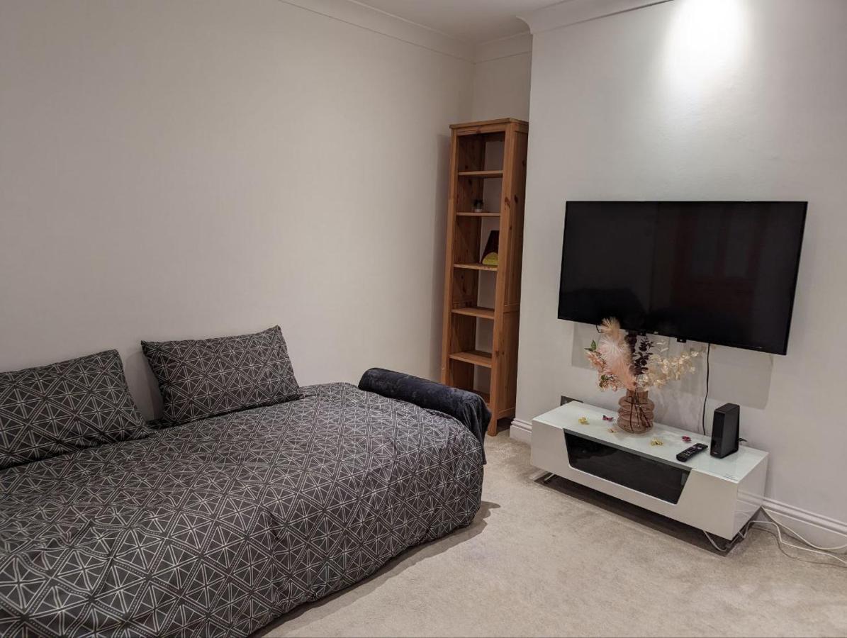 Fully-equipped Flat In The Of London. Apartamento *