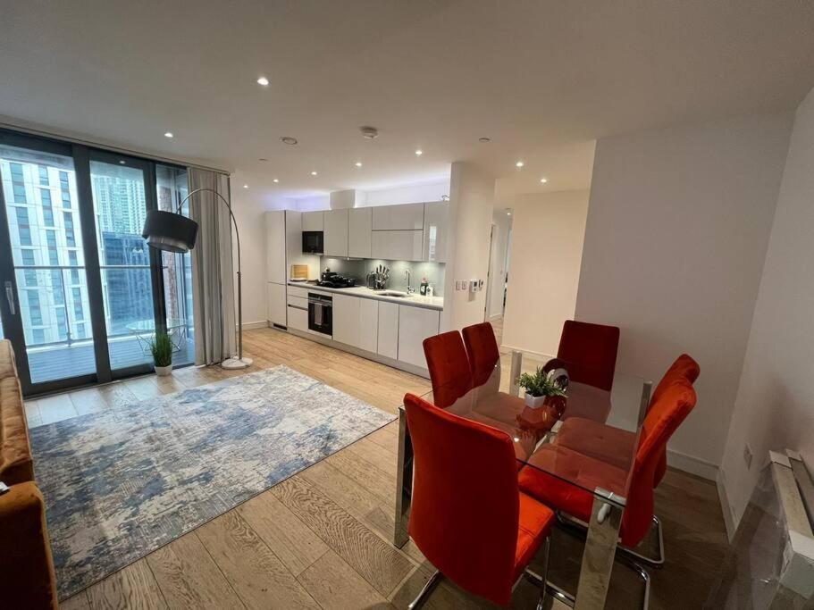 Apartamento Modern & Secure 3br 2ba In The Heart Of Crossharbour