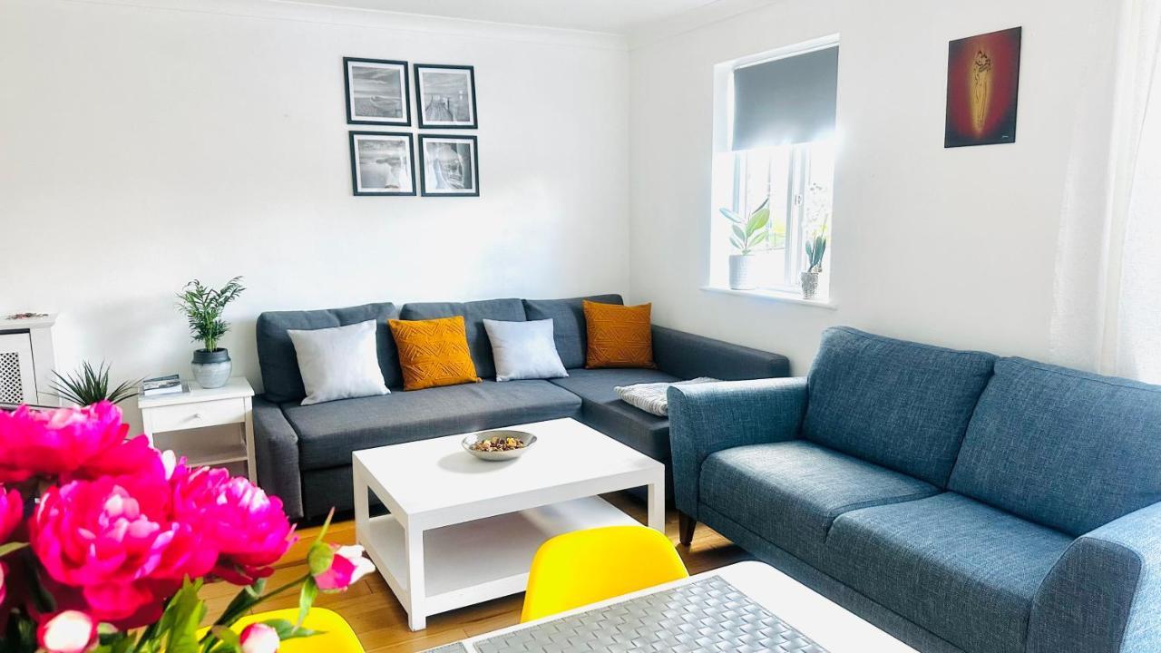 Apartment Canal View House: Of Oasis *
