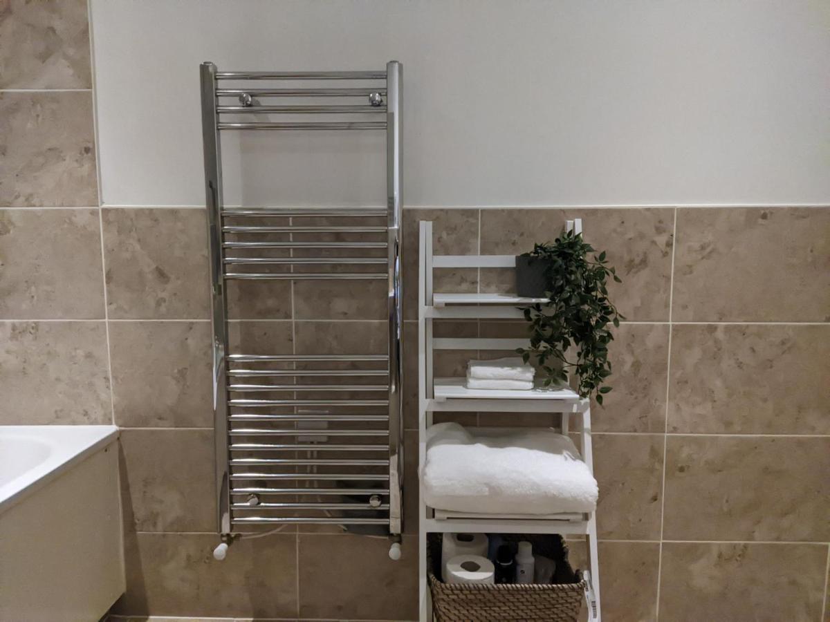 Stylish Peckham 10 Seconds From Station Apartment *