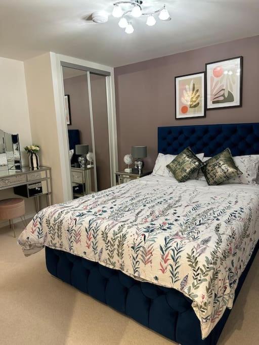 Amazing 3bedroom Flat * London