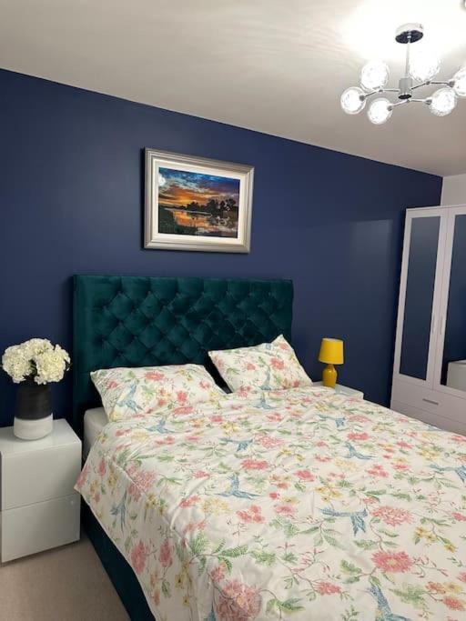 Amazing 3bedroom Flat London