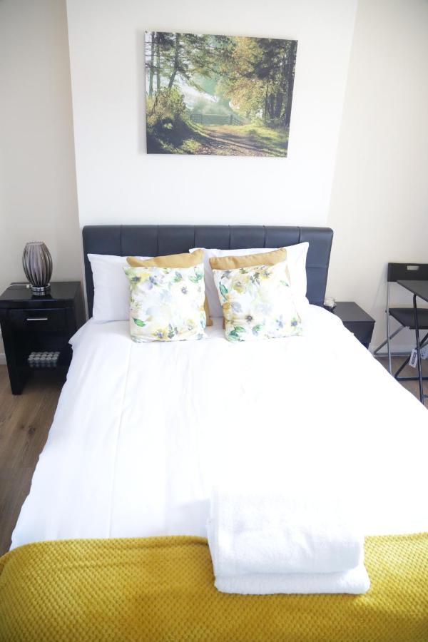 Apartment Canning Town Warms Cozy One Bedroom London