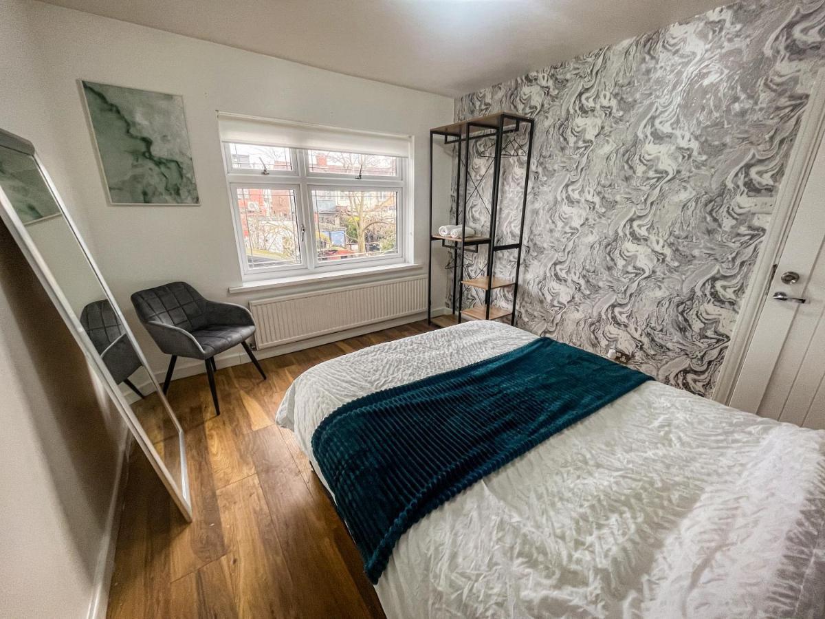 Swanky Townhouse In The Heart Of East Casa de férias Londres