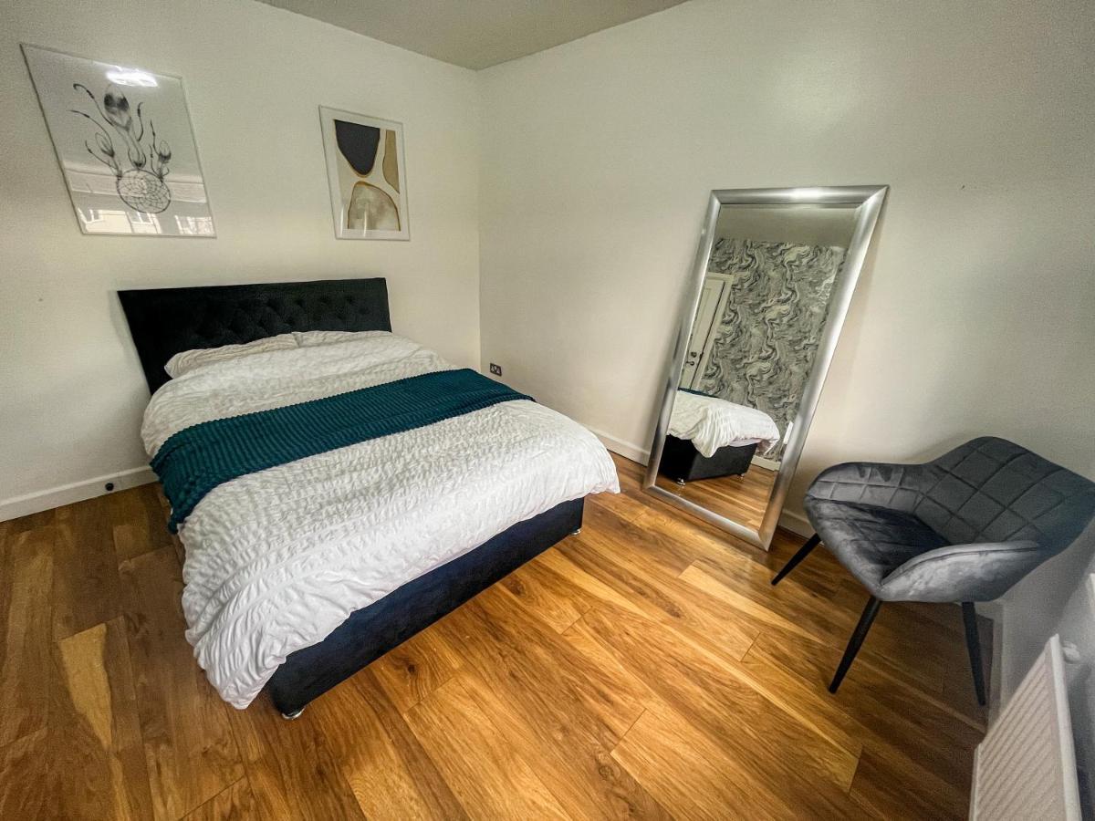 Swanky Townhouse In The Heart Of East Casa de férias Londres