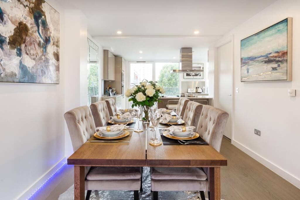 Premier 3 Bed Lux - Sleeps 8 Apartment London