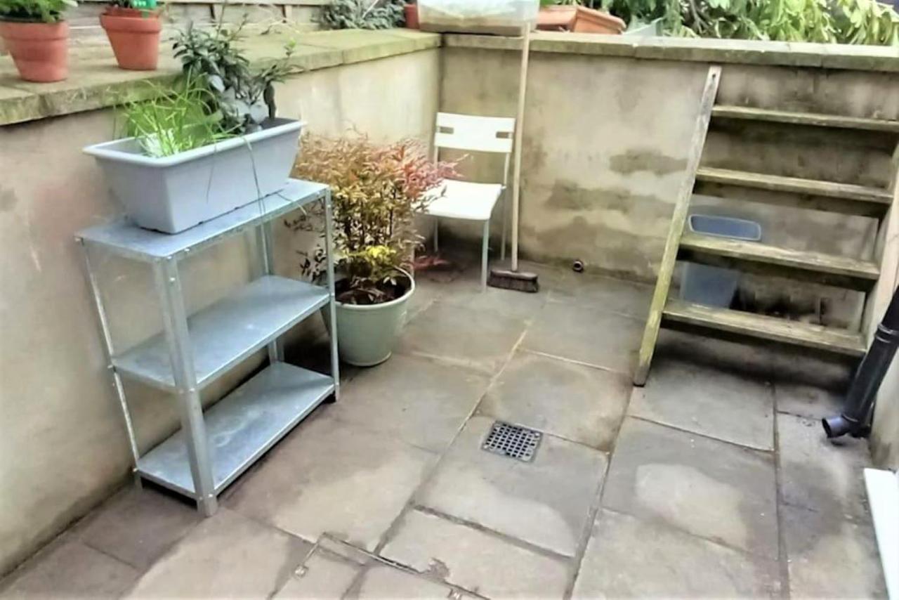 2 Bedroom Victorian Garden Flat Apartamento