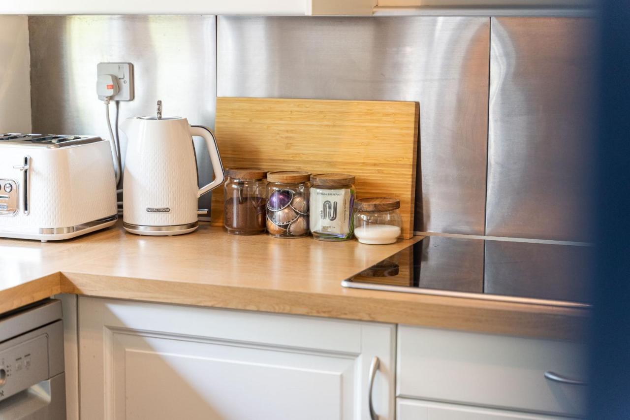 Homely And Stylish Bermondsey With Parking Apartment