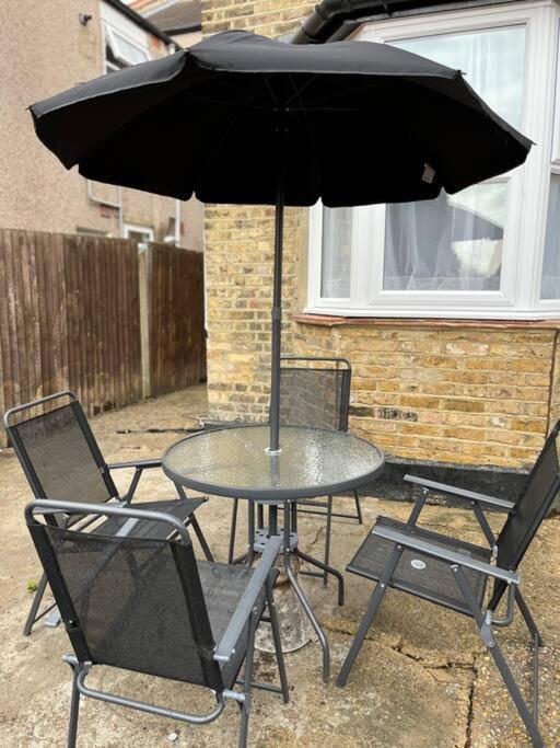 A Beautiful Ground-floor Flat. Apartment *