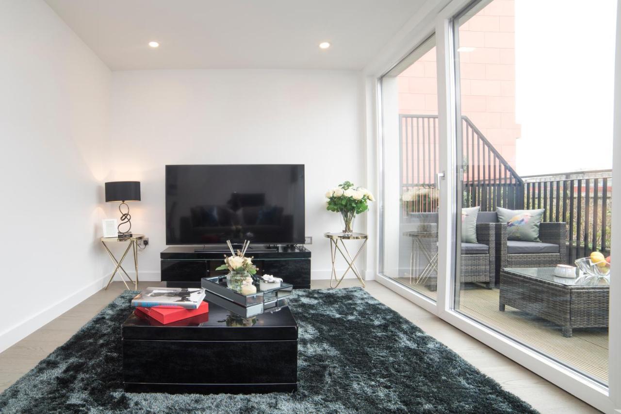 Premier 3 Bed Lux - Sleeps 8 Apartment London