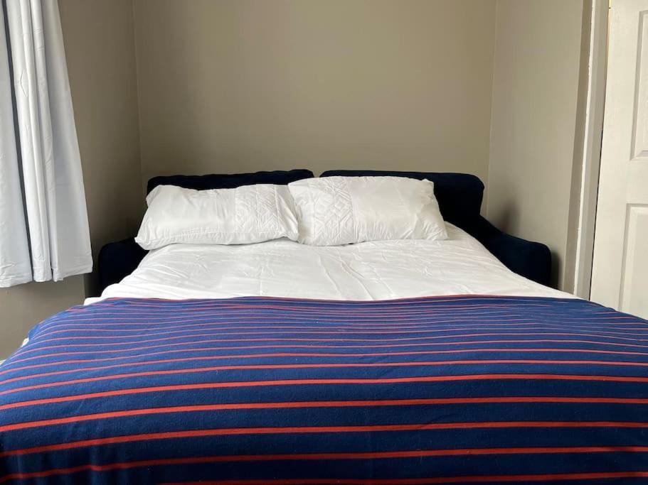 A Beautiful Ground-floor Flat. London