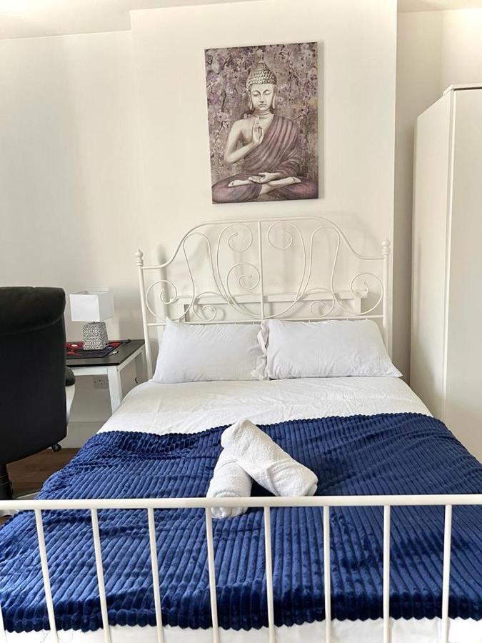 Guest house Shadwell Holiday
