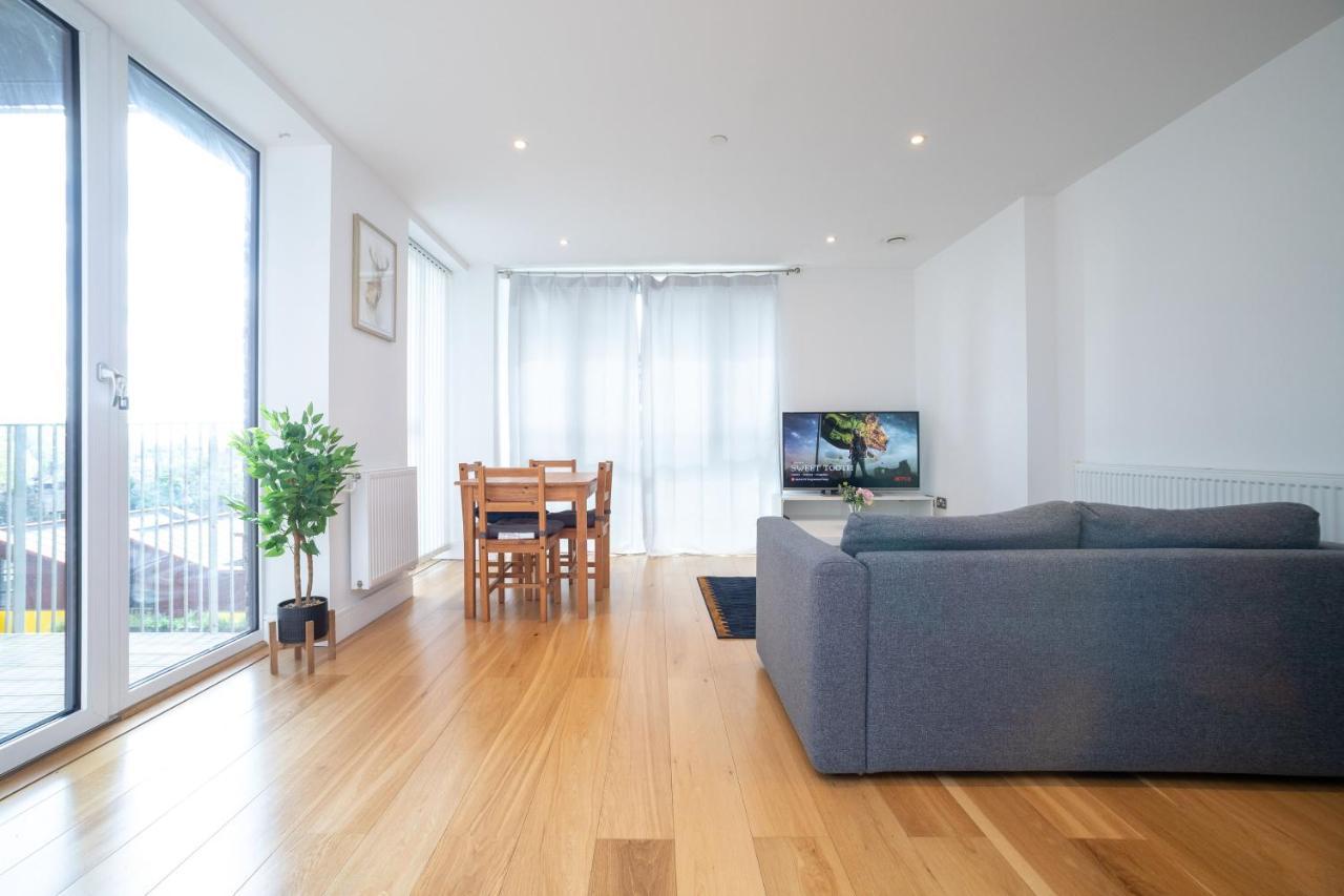 La Creme 1 Bed - Canning Town * London