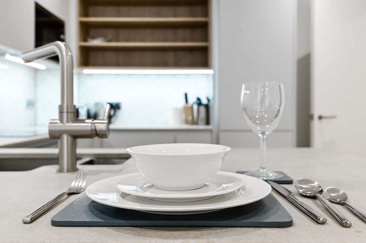 Khayat Homes - The Owelor - Two Bed Apartment *