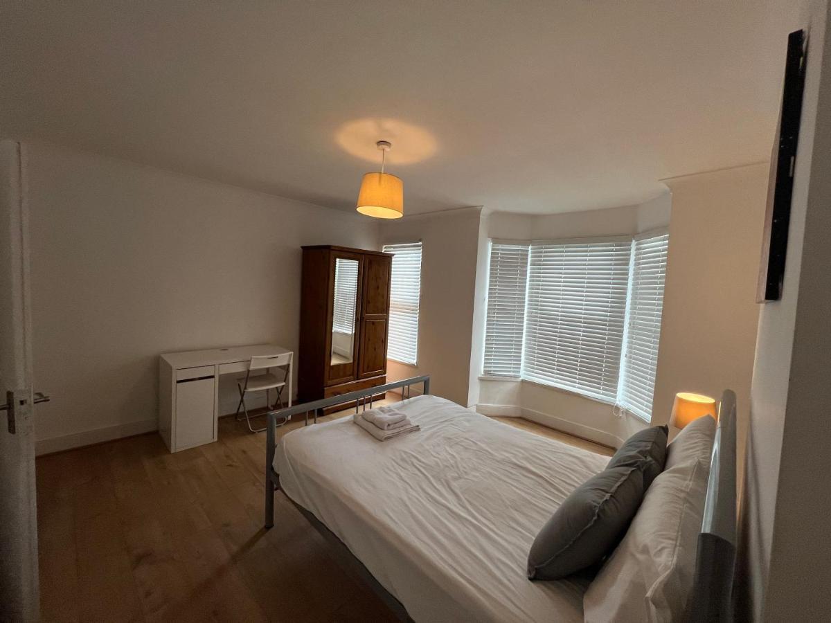 Hospedagem domiciliar Stratford Cozy Double