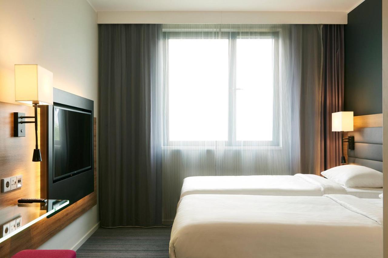 Hotel Moxy Excel 4*