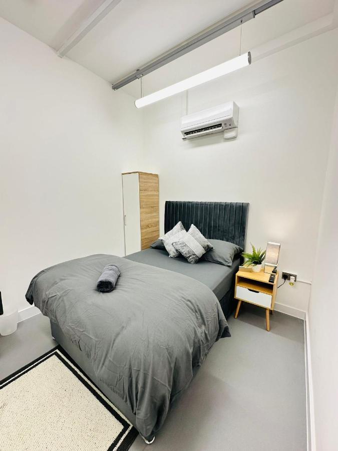 Marbel Aldgate Guest house *