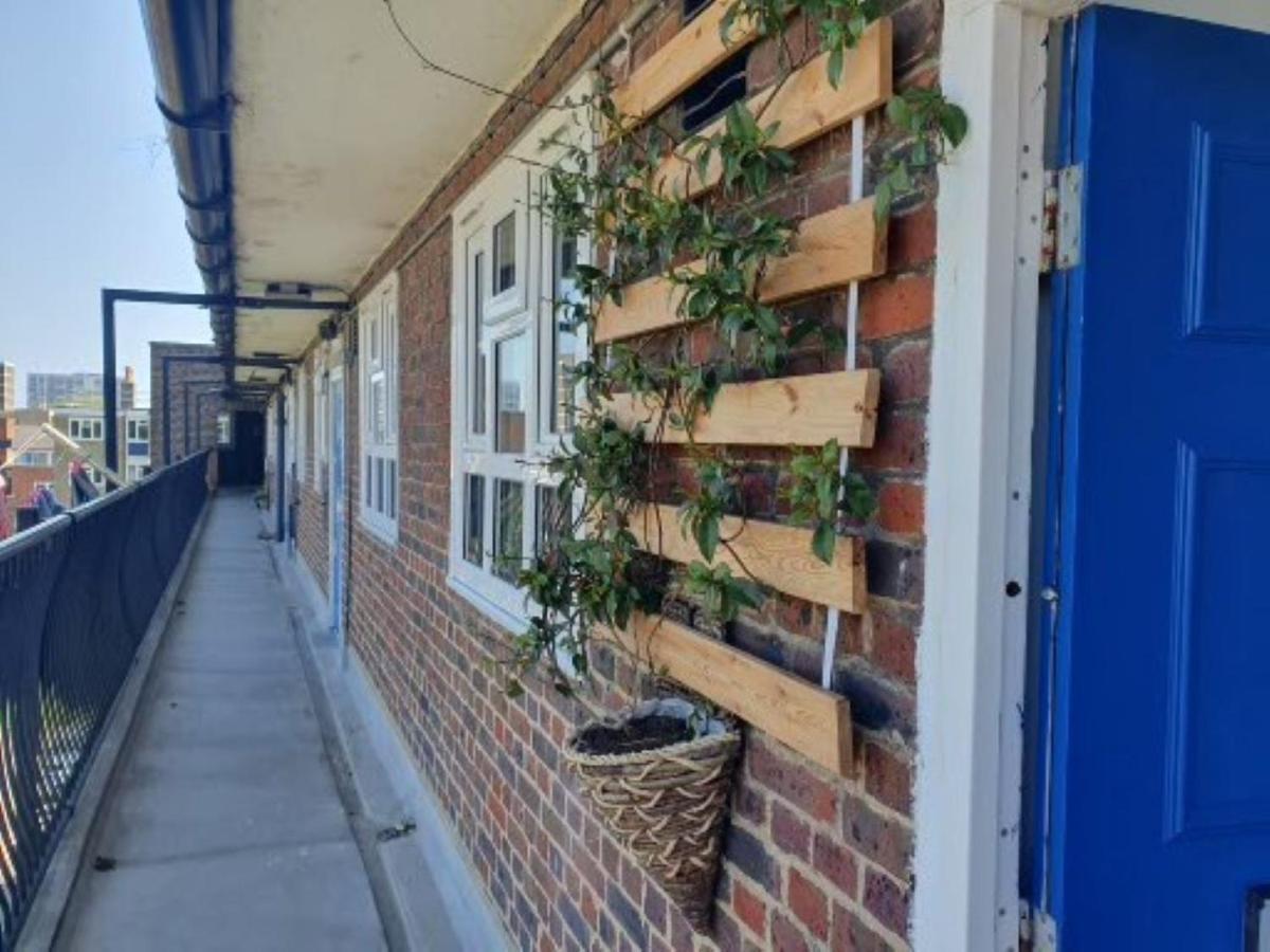 Stylish & Cozy 2-bedroom Flat In Hoxton & Shoreditch