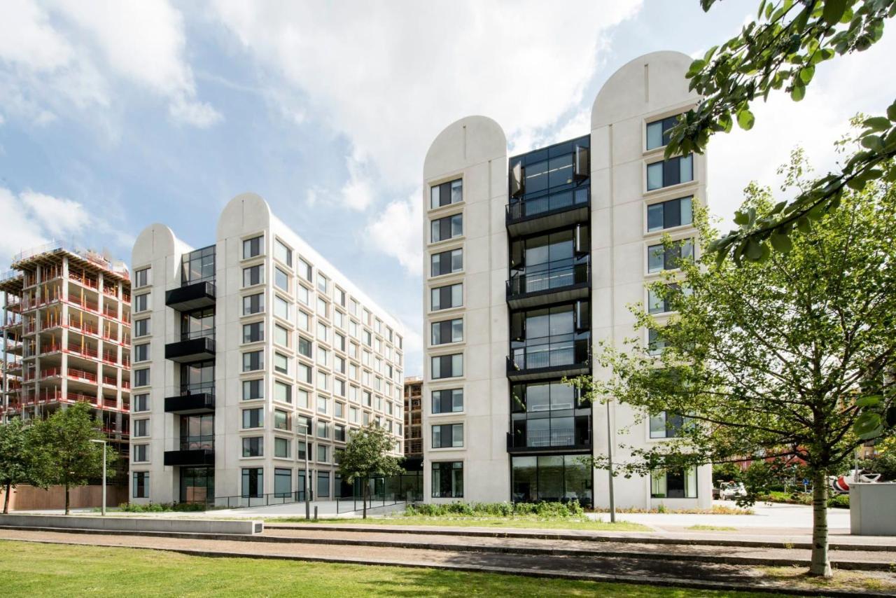 For Students Only Spacious At Flinders House Located In Apartamento Londres