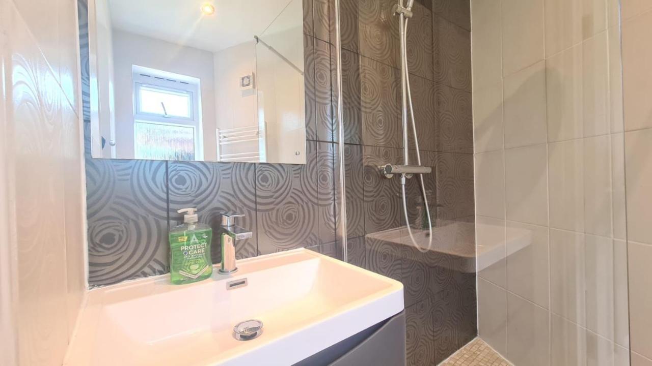 Homestay Lovely Private In East Ham London
