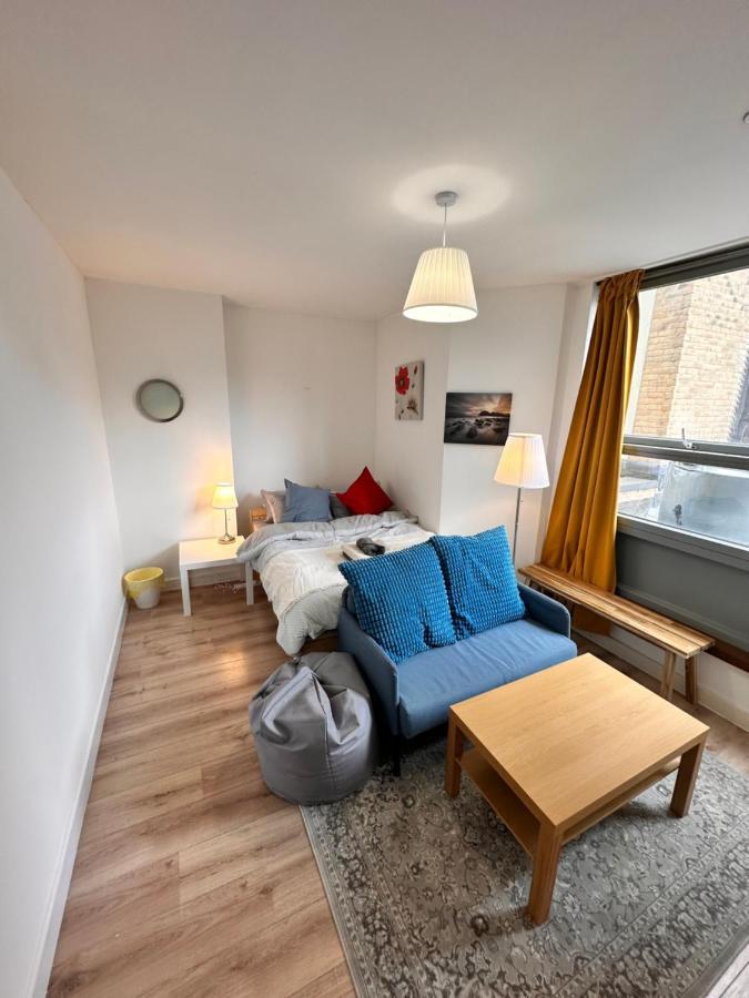 2 Modern Double In The Heart Of Brick Lane London