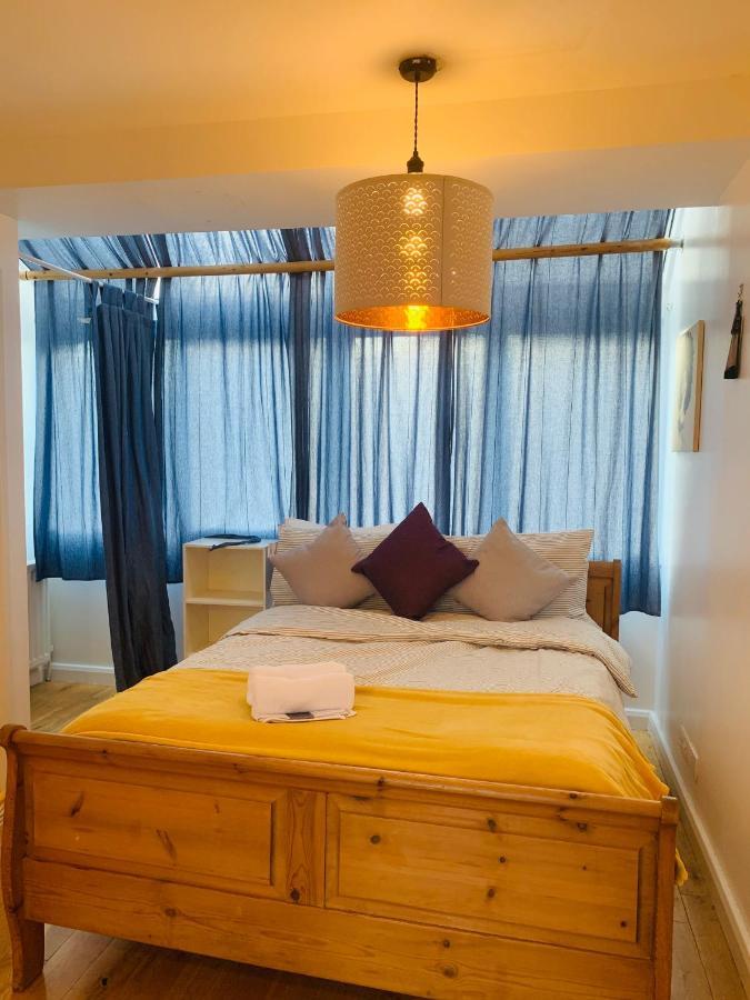 Riverside Double With Double Sofa Bed London