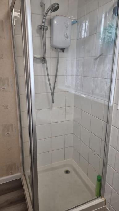 Ferienhaus Coolfin House-close To Excel, Contractors, Relocators, Paid Parking London