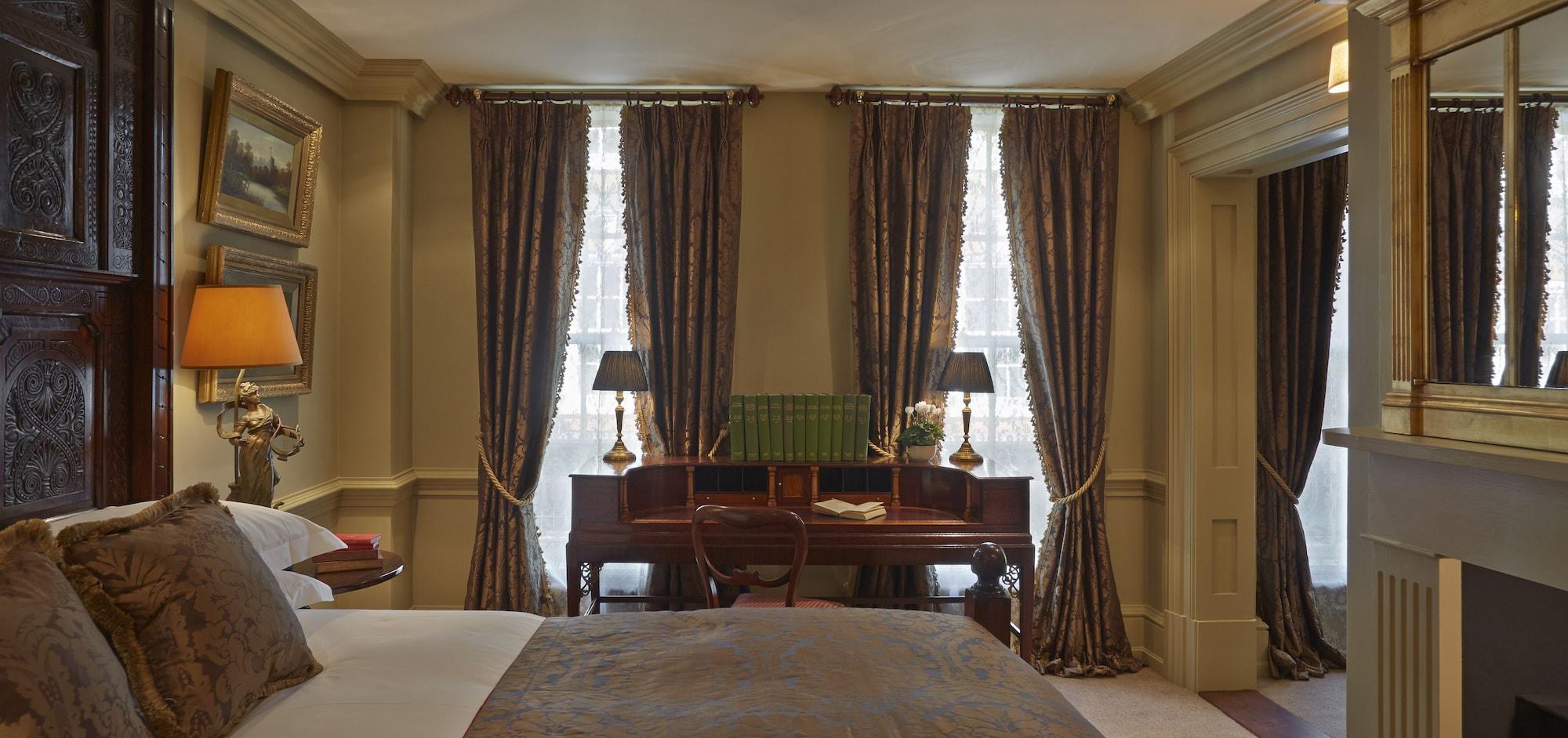 Batty Langley's Hotel 5*