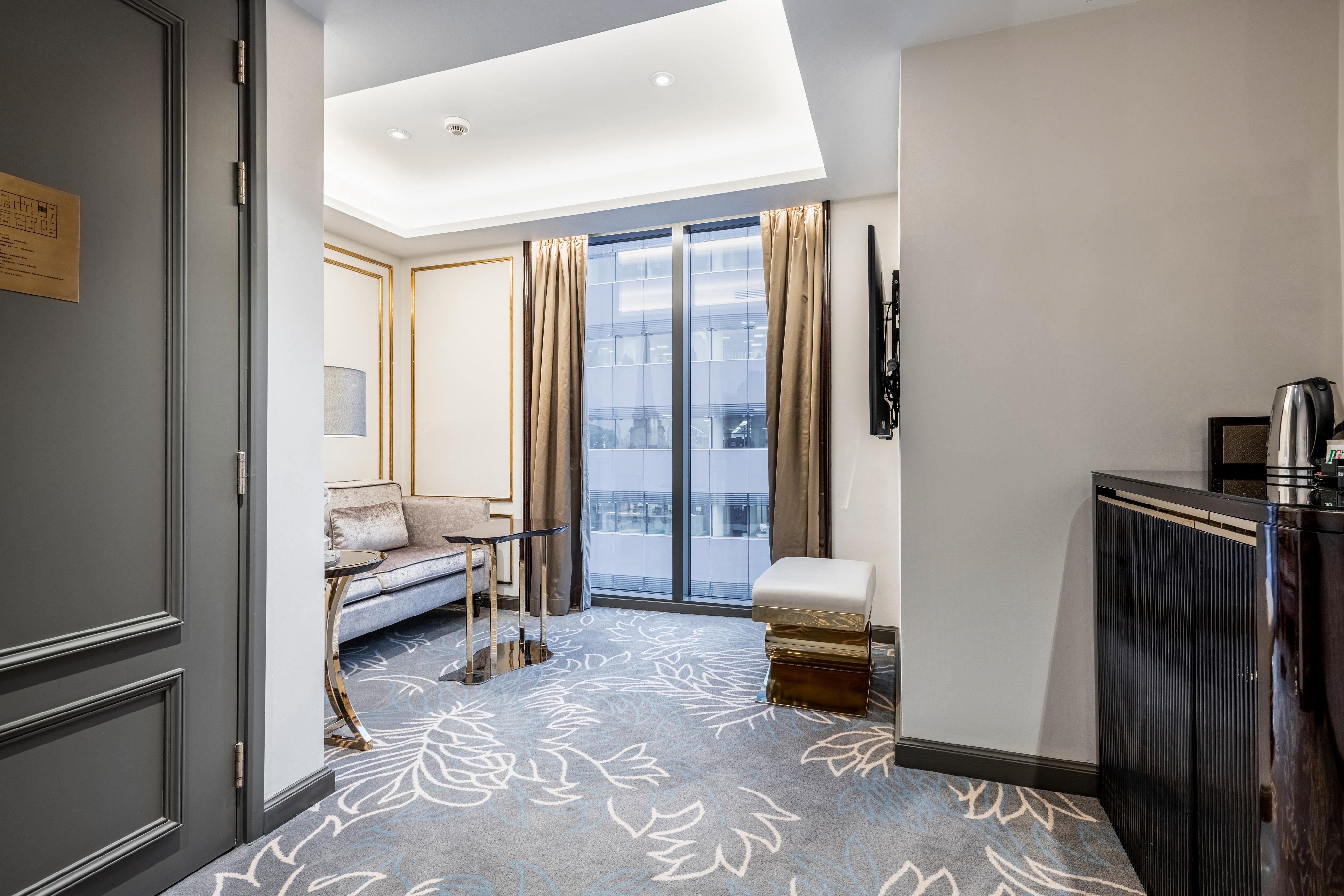 Hotel Saint London 4*