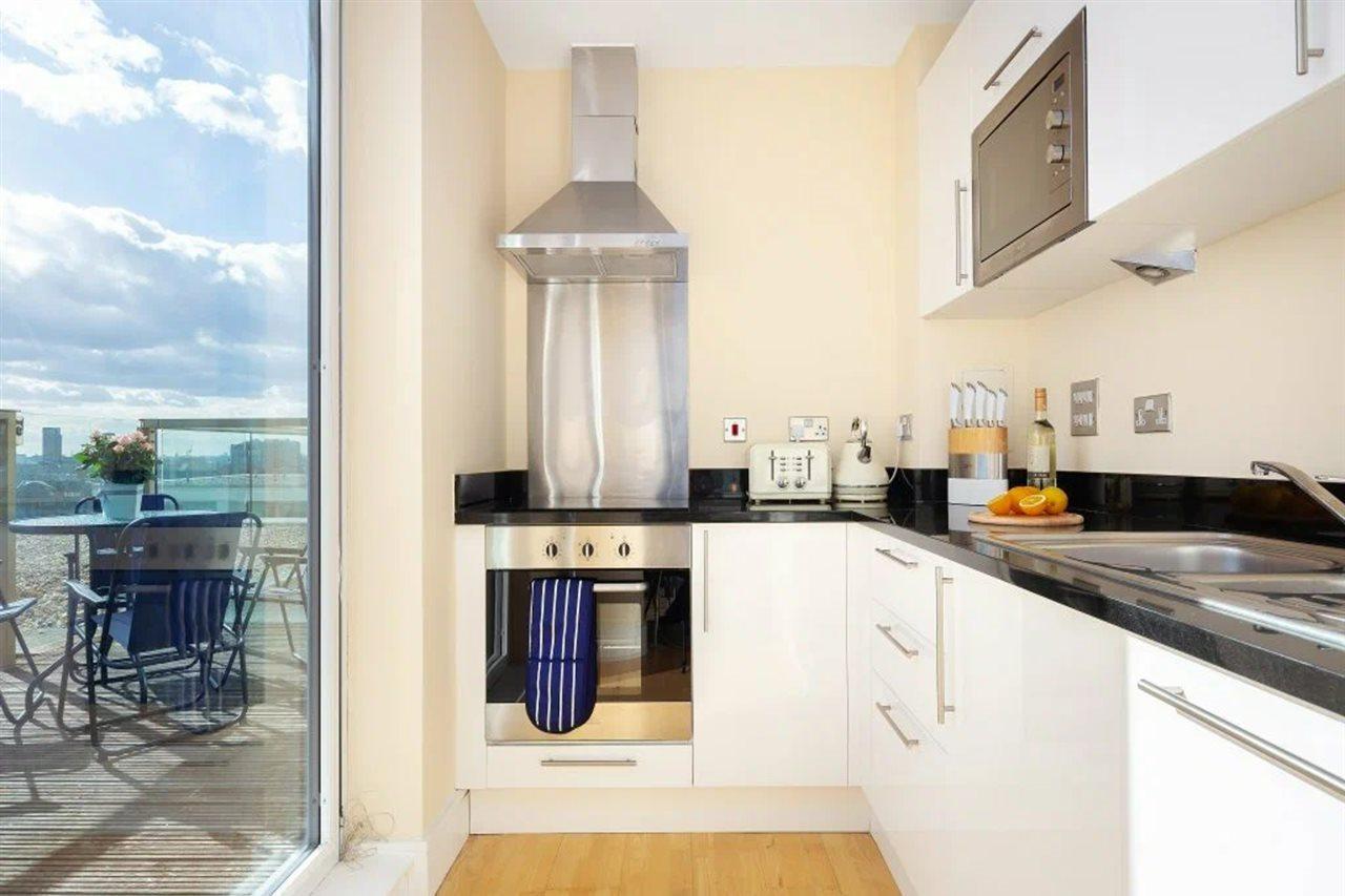 Hotel Luxurious Lanterns Court Two-bedrooms
