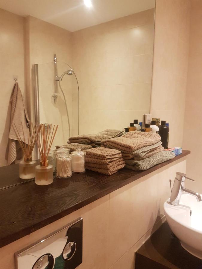 Apartamento View Short Walk To Tower Bridge, Free Car Parking *