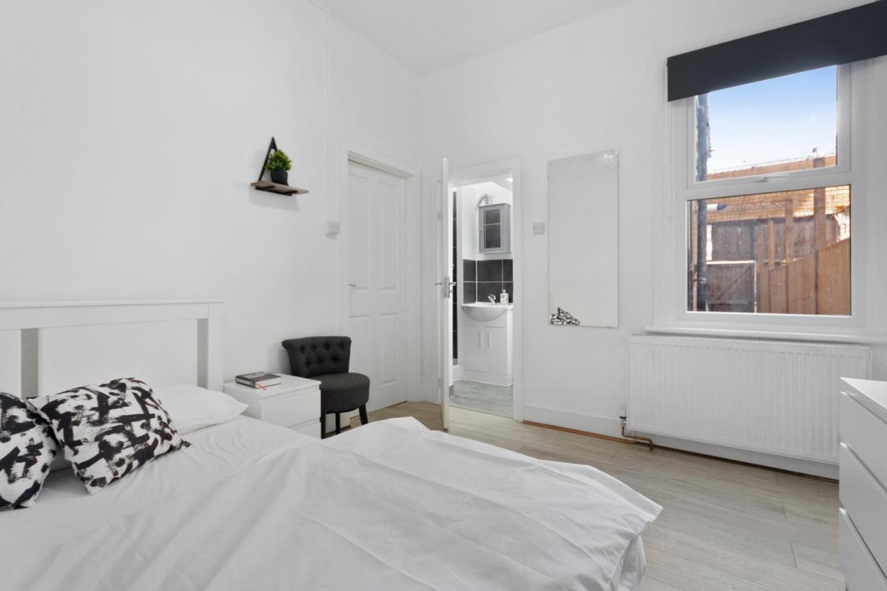 Apartment Fantastic 2bd Barking With Links To The City! London
