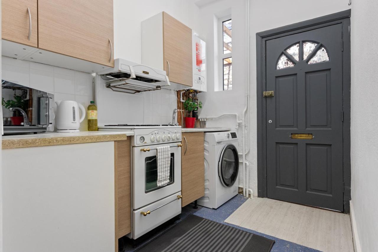 Fantastic 2bd Barking With Links To The City!