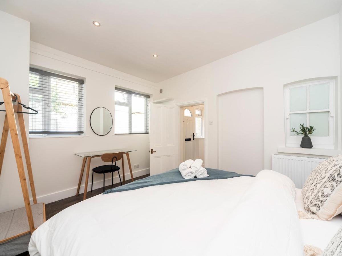 Holiday home Pass The Keys Elegant Modern 2 Bed Flat Near Greenwich Park