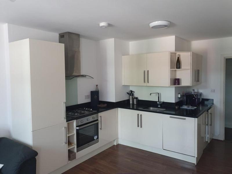 Homestay Double With Shared Bathroom *