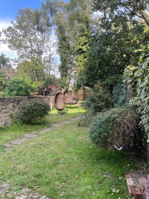 Beautiful Victorian House, Sleeps 12 Holiday home *