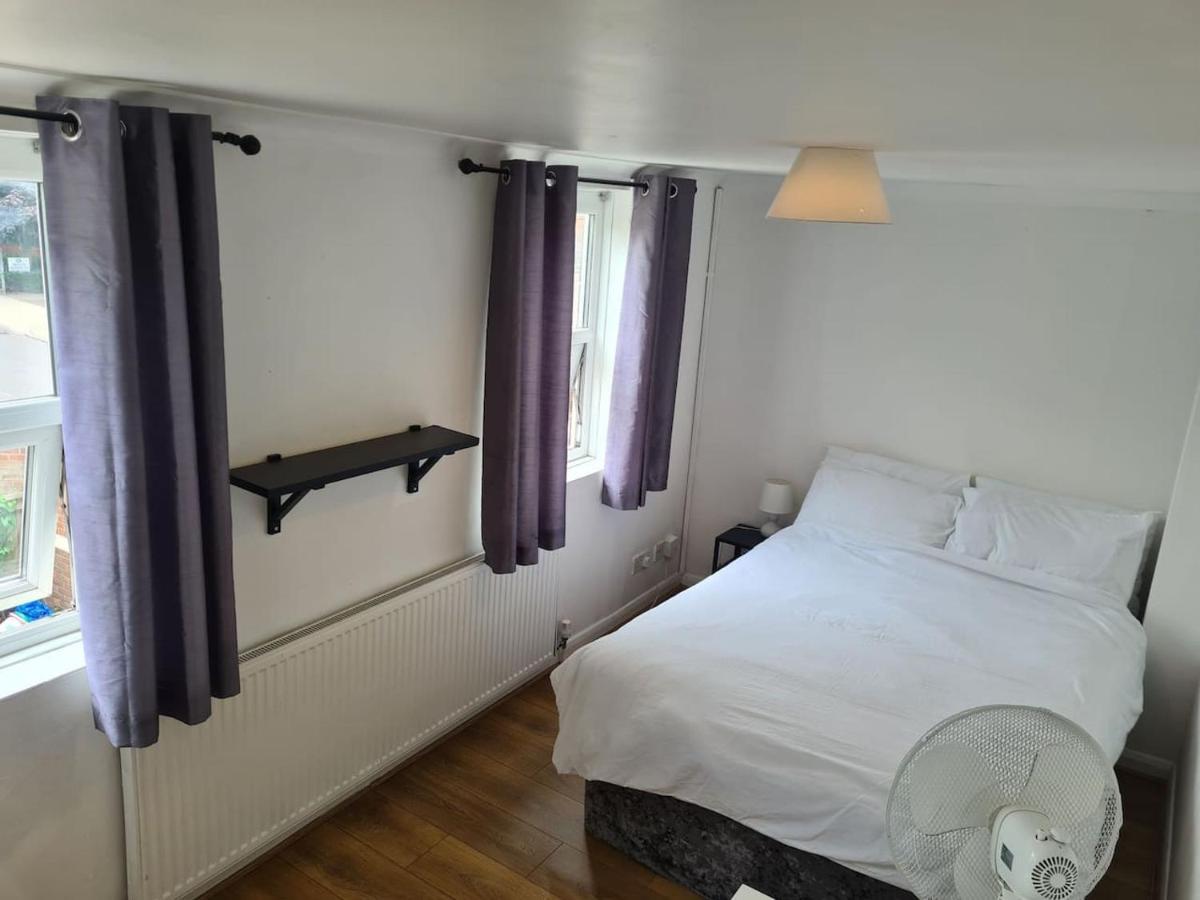 Holiday home Tower Bridge Central: 4-bed House With Parking For 9 *