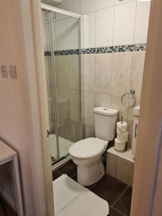 Tower Bridge Central: 4-bed House With Parking For 9